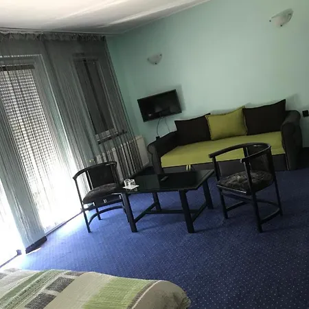 Koroes Hotel