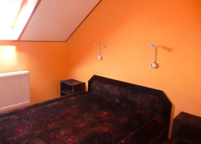 Koroes Hotel *